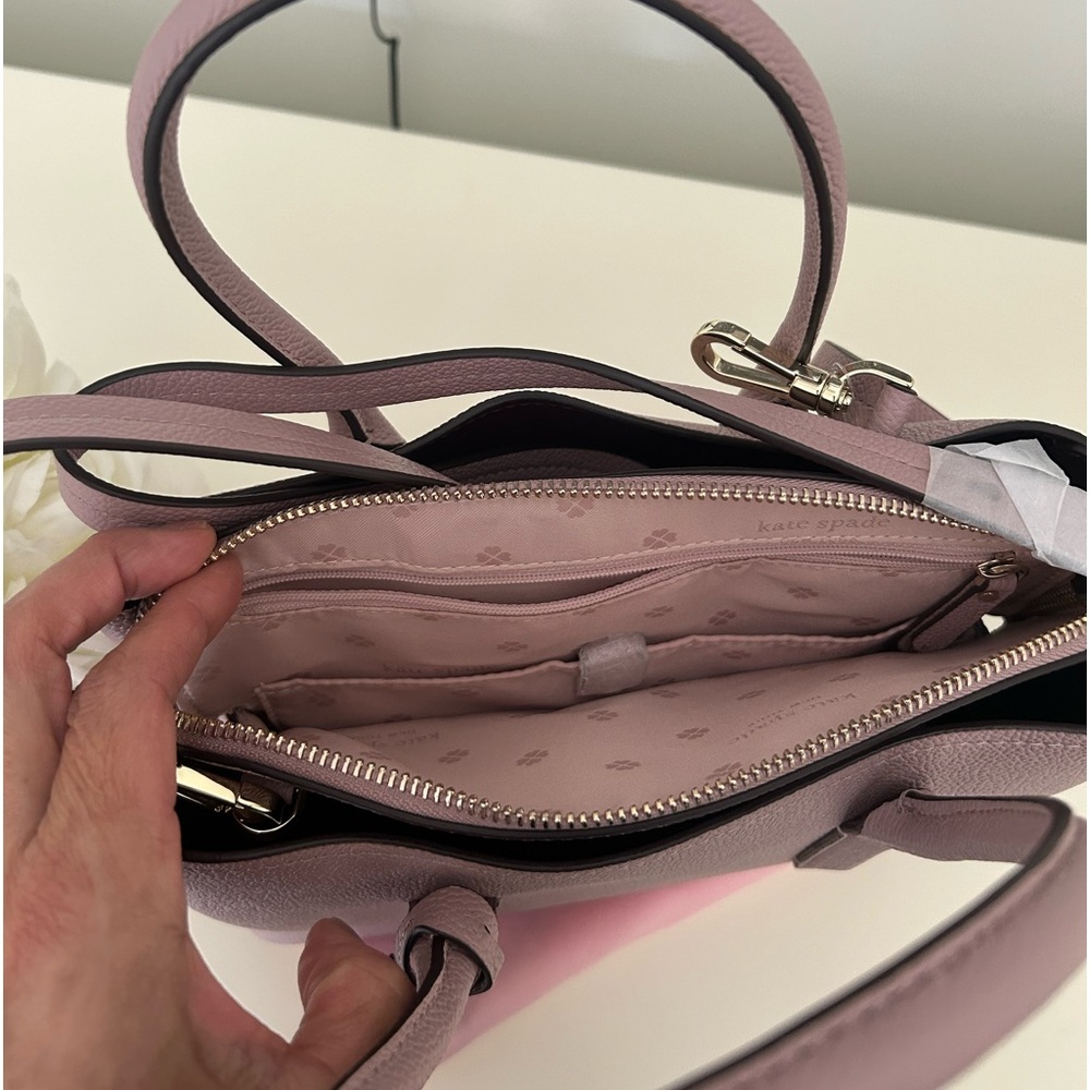 Brand new excellent condition with tags pink Kate spade tote bag.